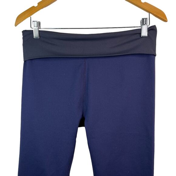 Fabletics Black Navy Foldover Crop Leggings Size M - Picture 2 of 8